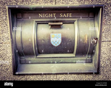 Bank wall night safe Stock Photos and Images 